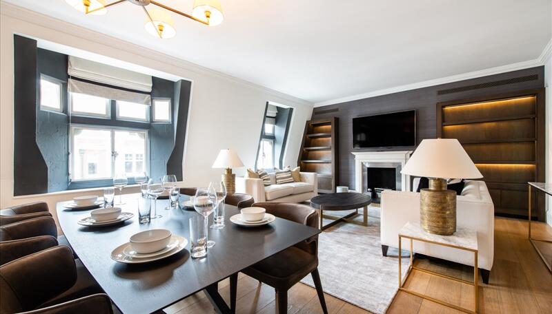 3 bed property in 65 Duke Street, London
